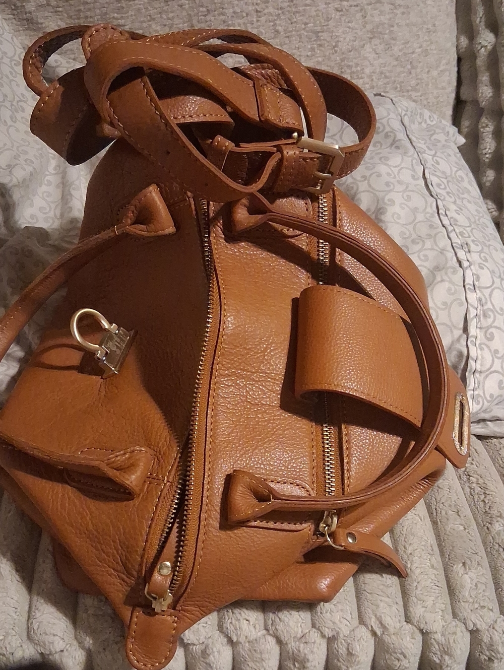 Structured Tan Leather Shoulder Bag with Gold Accents